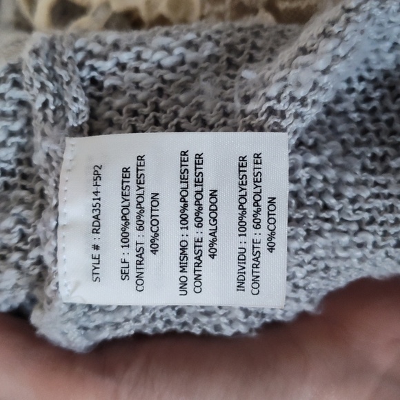 Altered state long gray and lace and knit shoulder sweater size small medium - Picture 12 of 12